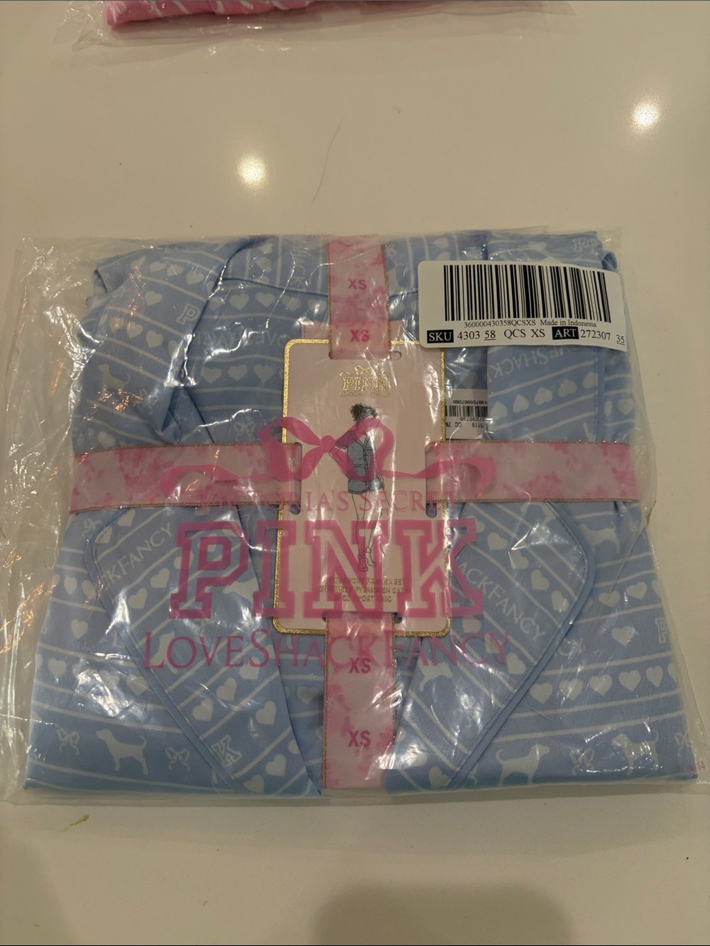 PINK Victoria's Secret Blue Heart & Logo Girls Pajama Set